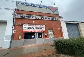Nave industrial venta en Almendralejo, Badajoz. 