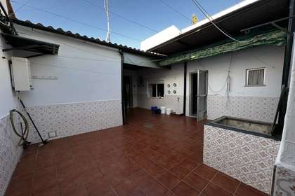 House for sale in Almendralejo, Badajoz. 